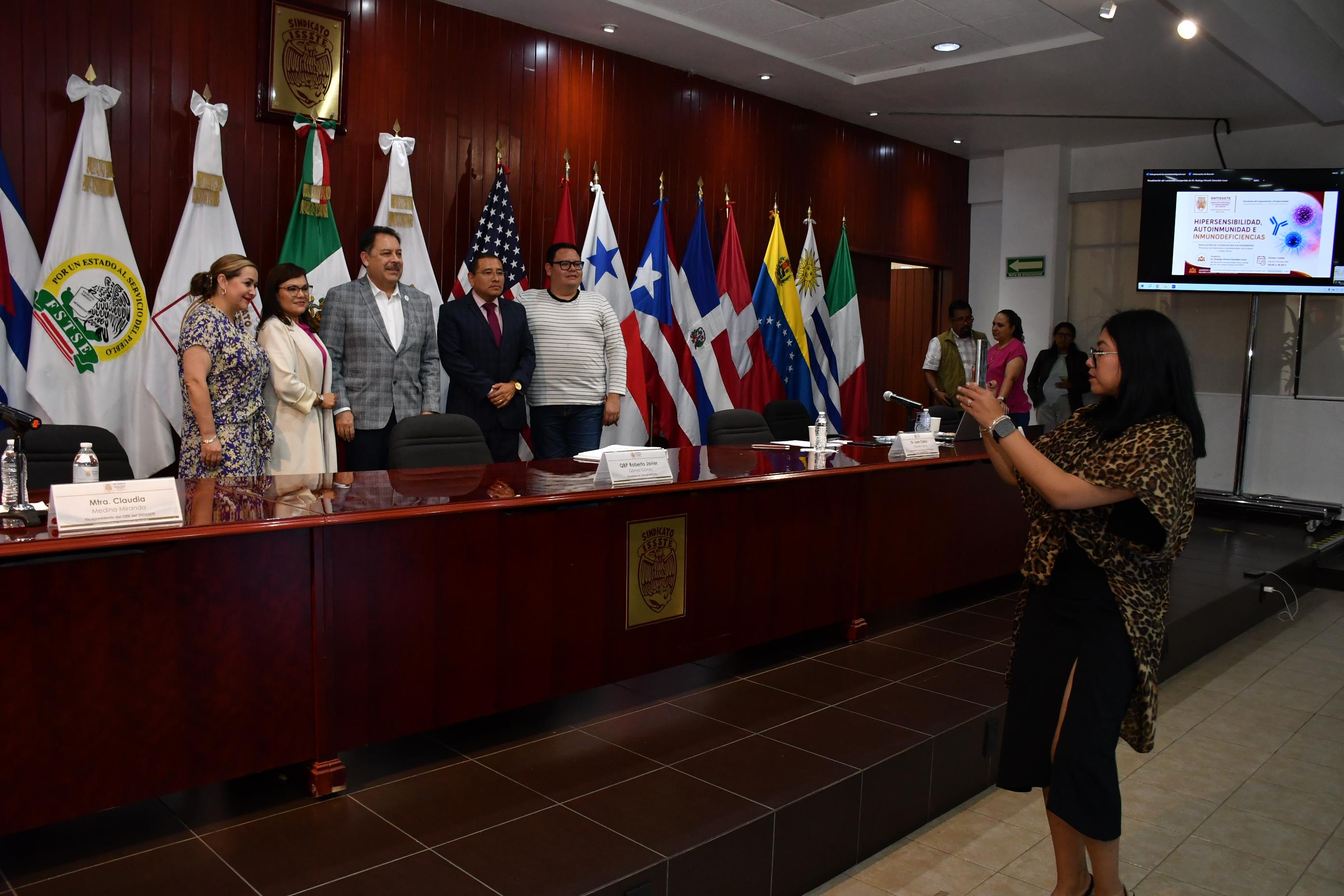 Programa de Nivelación de la Licenciatura en Enfermería, viernes 17 julio 